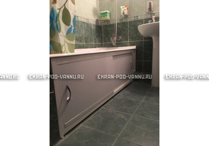 Экран  EUROPLEX Роликс белый с вставкой – купить по цене 10400 руб. в интернет-магазине в городе Челябинск картинка 2
